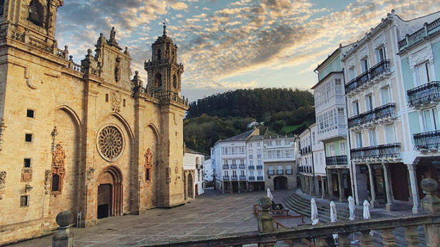 VISITA GUIADA AO CENTRO HISTÓRICO DE MONDOÑEDO