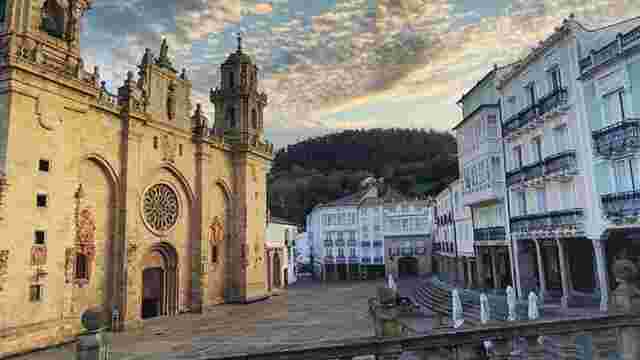 VISITA GUIADA AO CENTRO HISTÓRICO DE MONDOÑEDO